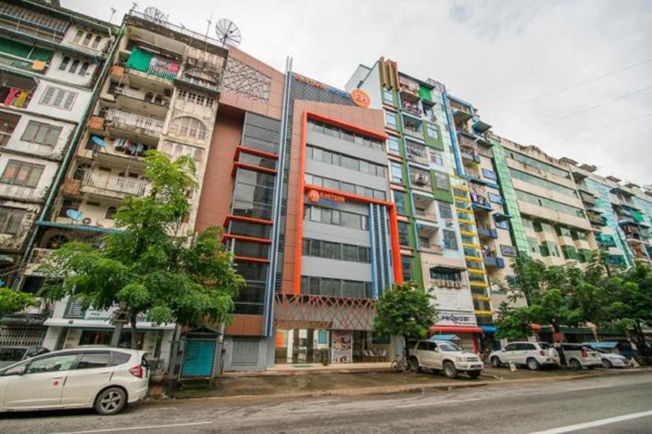 Eastern Hotel Yangon Exteriör bild