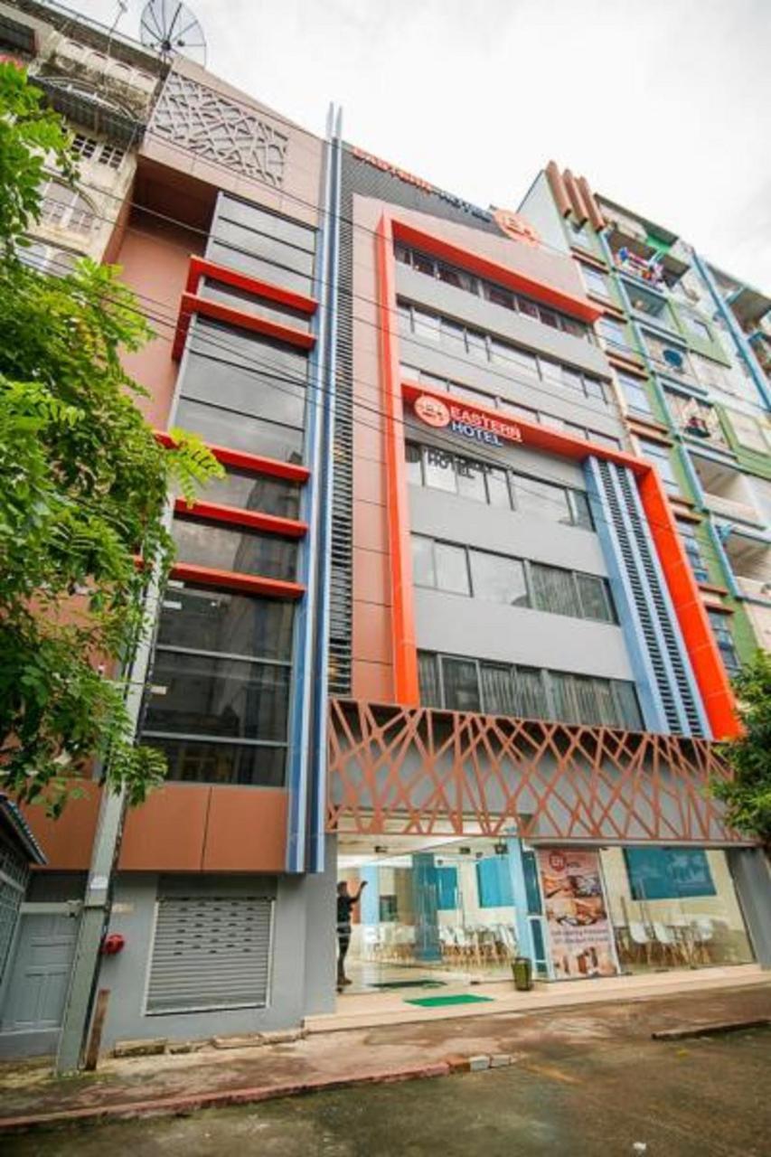 Eastern Hotel Yangon Exteriör bild
